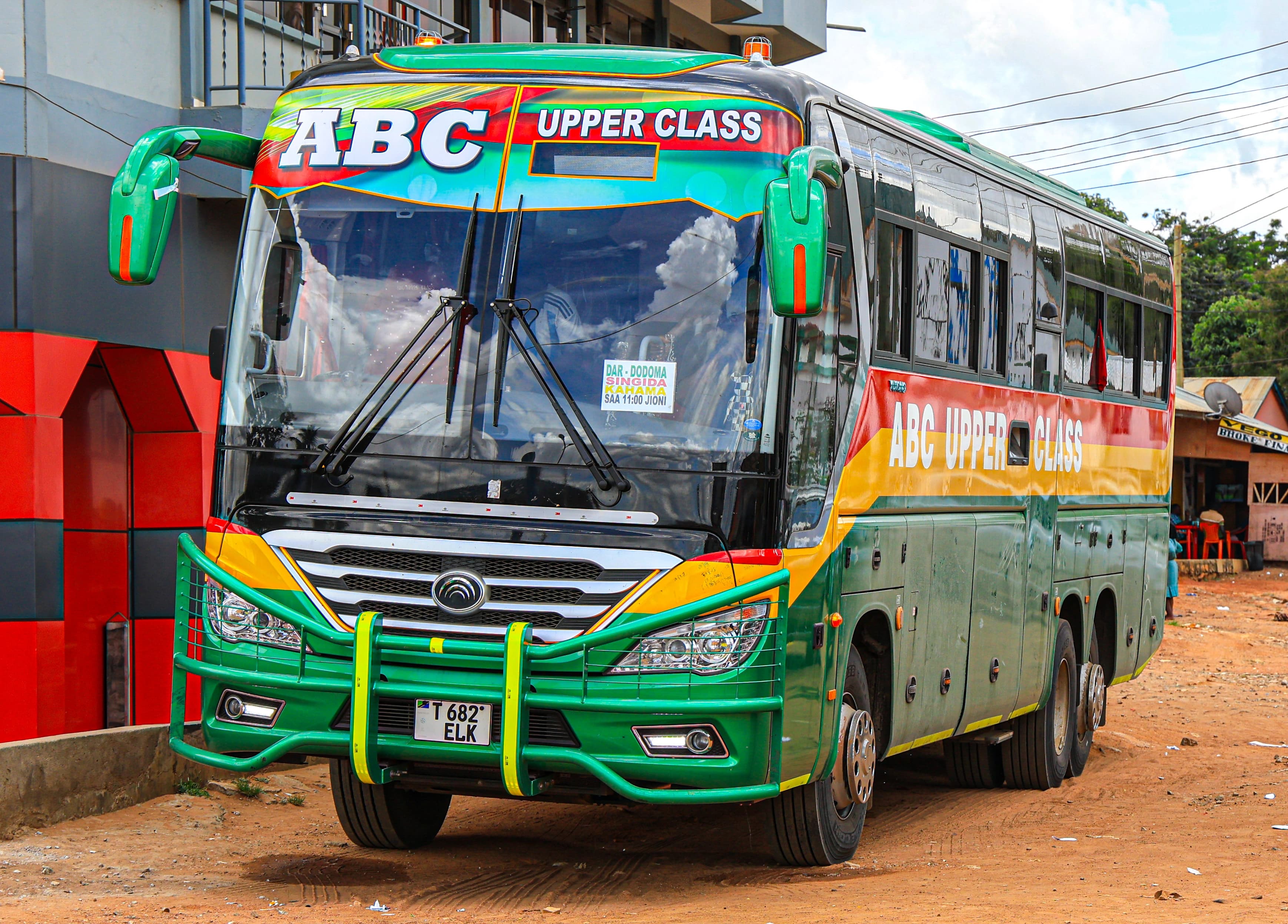 Kituo cha mabasi cha kisasa